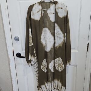 Olive and Cream Tie-Dye Kimono